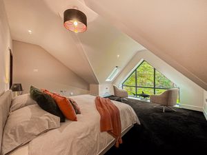 Photo 76- click for photo gallery